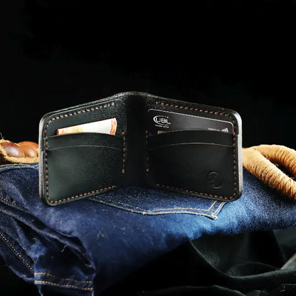 The Alligator: A Leather Bifold Wallet